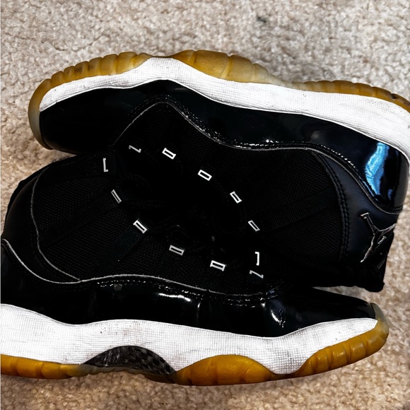 Air Jordan 11’s Jubilee 25th Anniversary - Picture 4 of 4